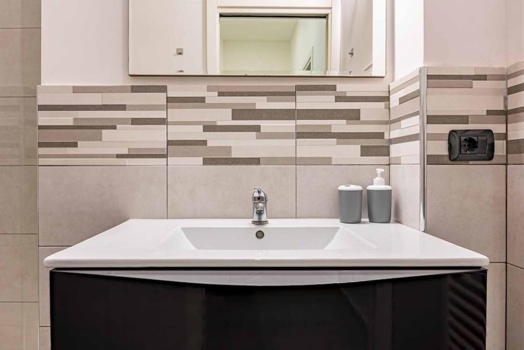 Apartamento Guest Planet - Modern Flat M2 *